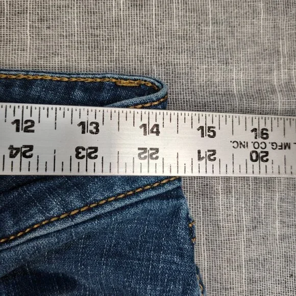 Wrangler Jeans Womens Size 28x30 Blue Retro Boot Cut Western Stitched Pockets - Picture 4 of 14